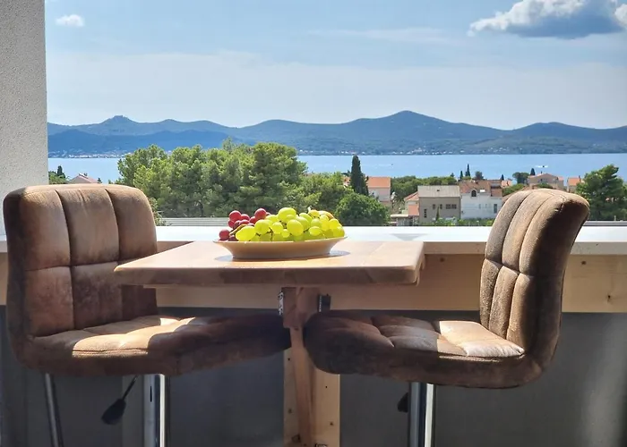 Booking Beautifull Studio Apartment Bell With Balcony And Sea View In Zadar