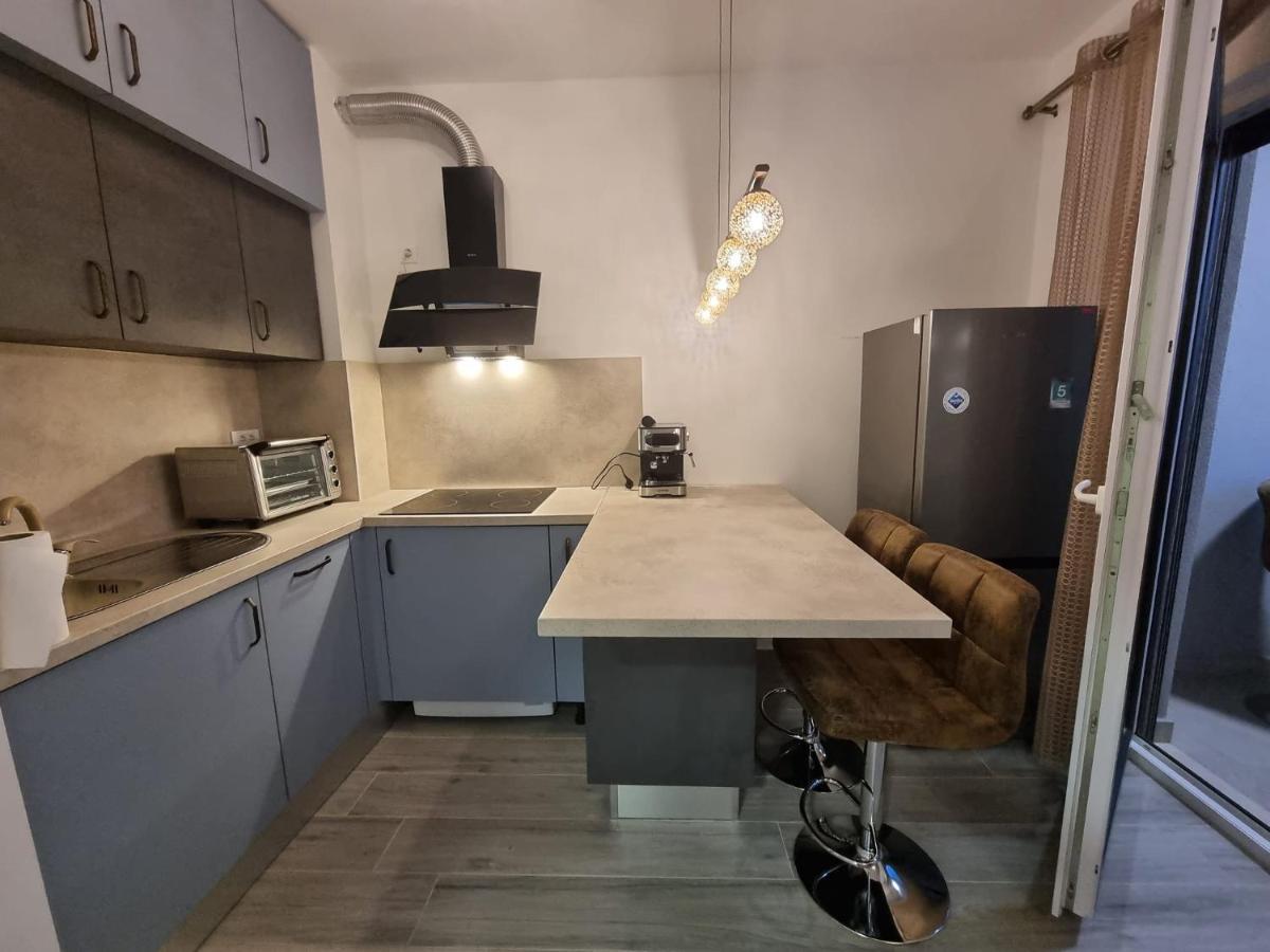 Apartmán Beautifull Bell With Balcony And Sea View In