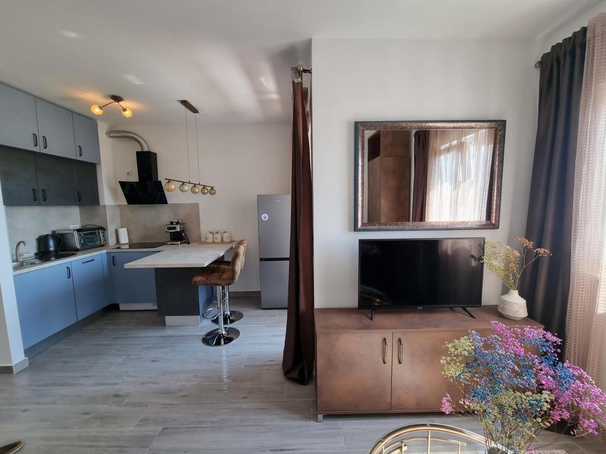 Apartment Beautifull Bell With Balcony And Sea View In
